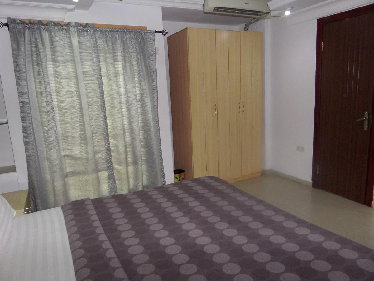 Theodawn Hotels @ Suite 29 이케야 외부 사진